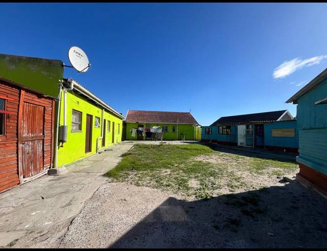 6 BEDROOM HOUSE FOR SALE IN OTTERY